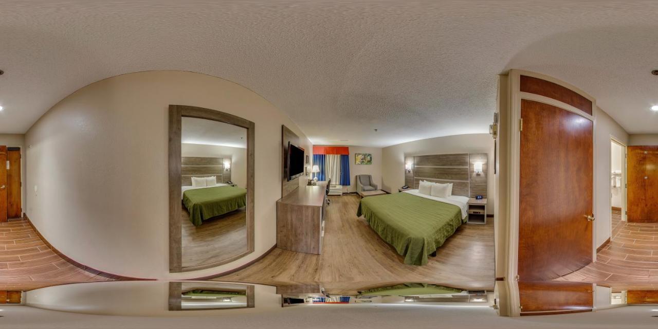 Hometown Inn Thomasville Exterior photo